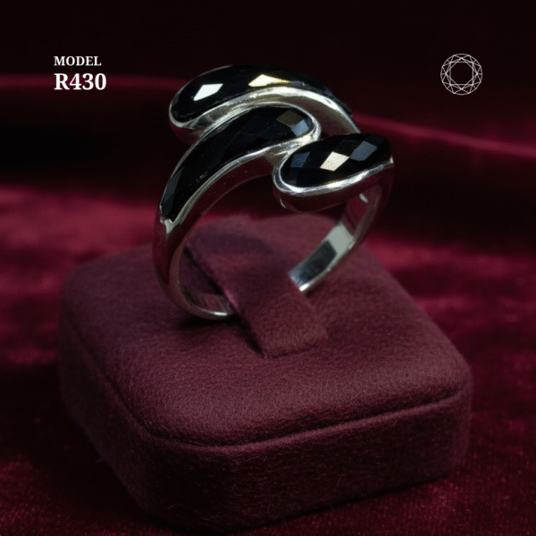 R430 - Blckk Spinel Ring - Image 2