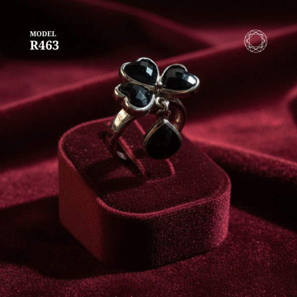 R463 - Black Spinel Ring