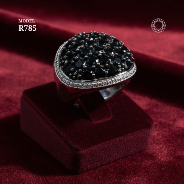 R785 - Black Spinel Ring