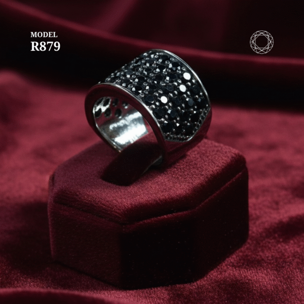 R879 - Black Spinel Ring
