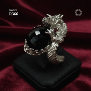 R366 - Black Spinel Ring