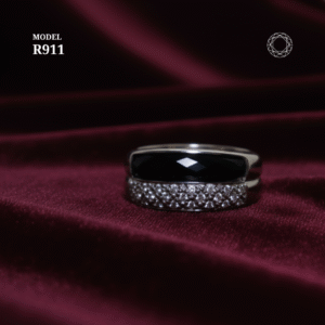 Black Spinel Diamond Ring Model R911