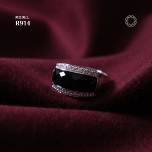 Black Spinel Diamond Ring Model R914